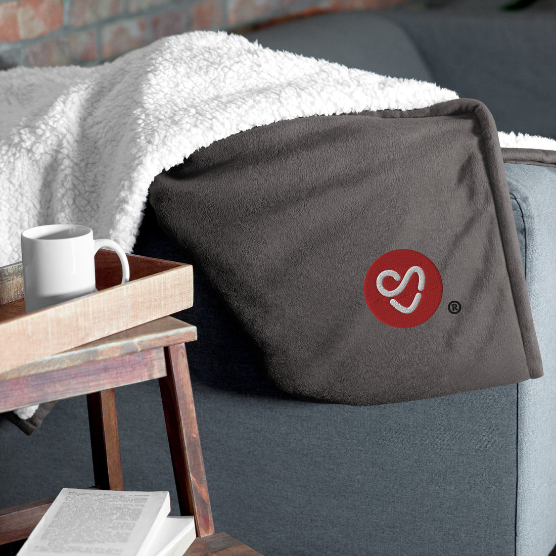 Premium sherpa blanket